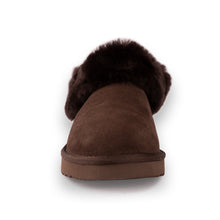 Load image into Gallery viewer, AUS WOOLI UGG UNISEX SHEEPSKIN WOOL TRADITIONAL ANKLE SLIPPERS - CHOCOLATE
